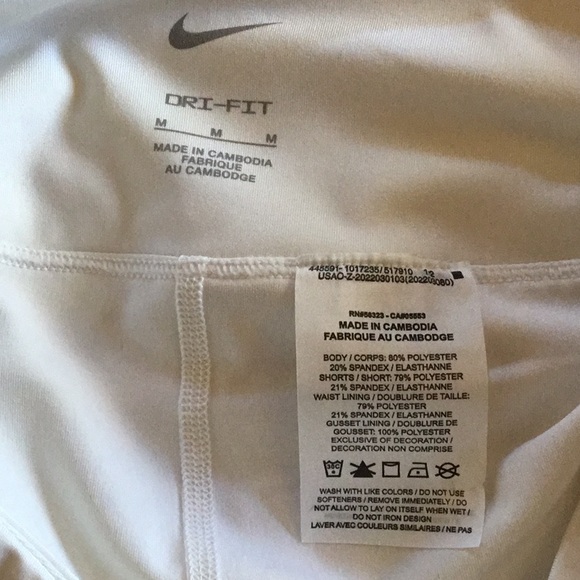 EUC Nike Golf Skort - Picture 3 of 4